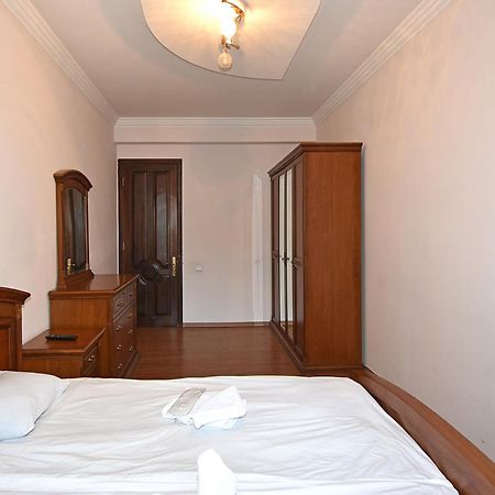 Rent Inn Yerevan On North Avenue Kültér fotó