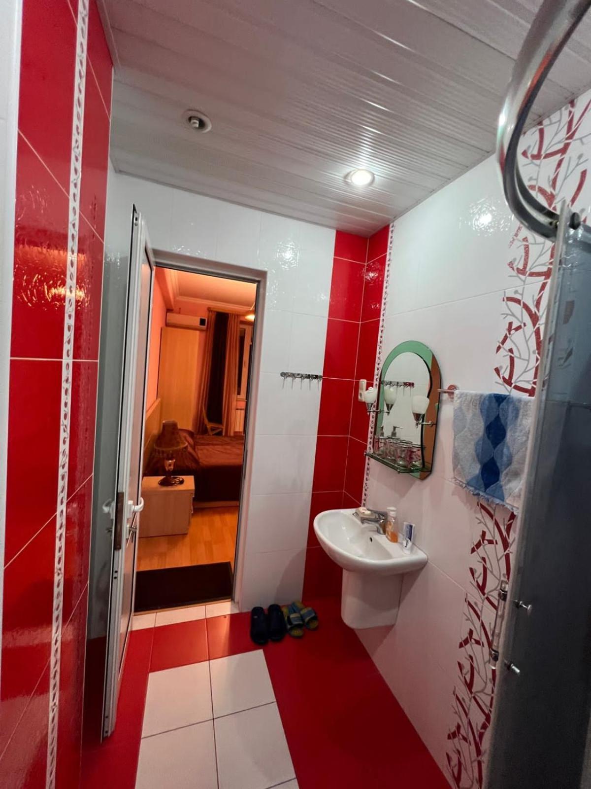 Rent Inn Yerevan On North Avenue Kültér fotó