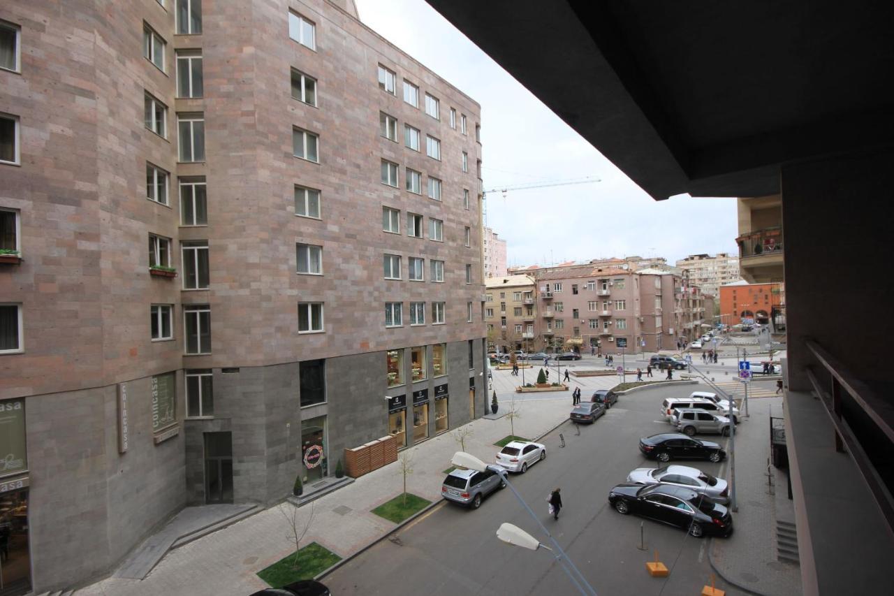 Rent Inn Yerevan On North Avenue Kültér fotó